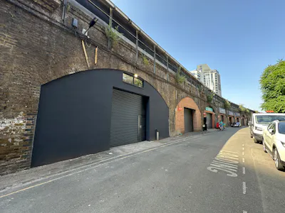Arch 112 Randall Road, Vauxhall, Industrial To Let - 20260624_145627217_iOS.jpg