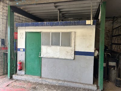 Former ATS Centre, Wadebridge, Industrial For Sale - IMG_2530.JPEG