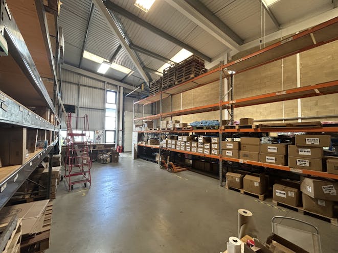 Unit 13, Riverside, Alton, Warehouse & Industrial To Let / For Sale - IMG_8371.jpeg