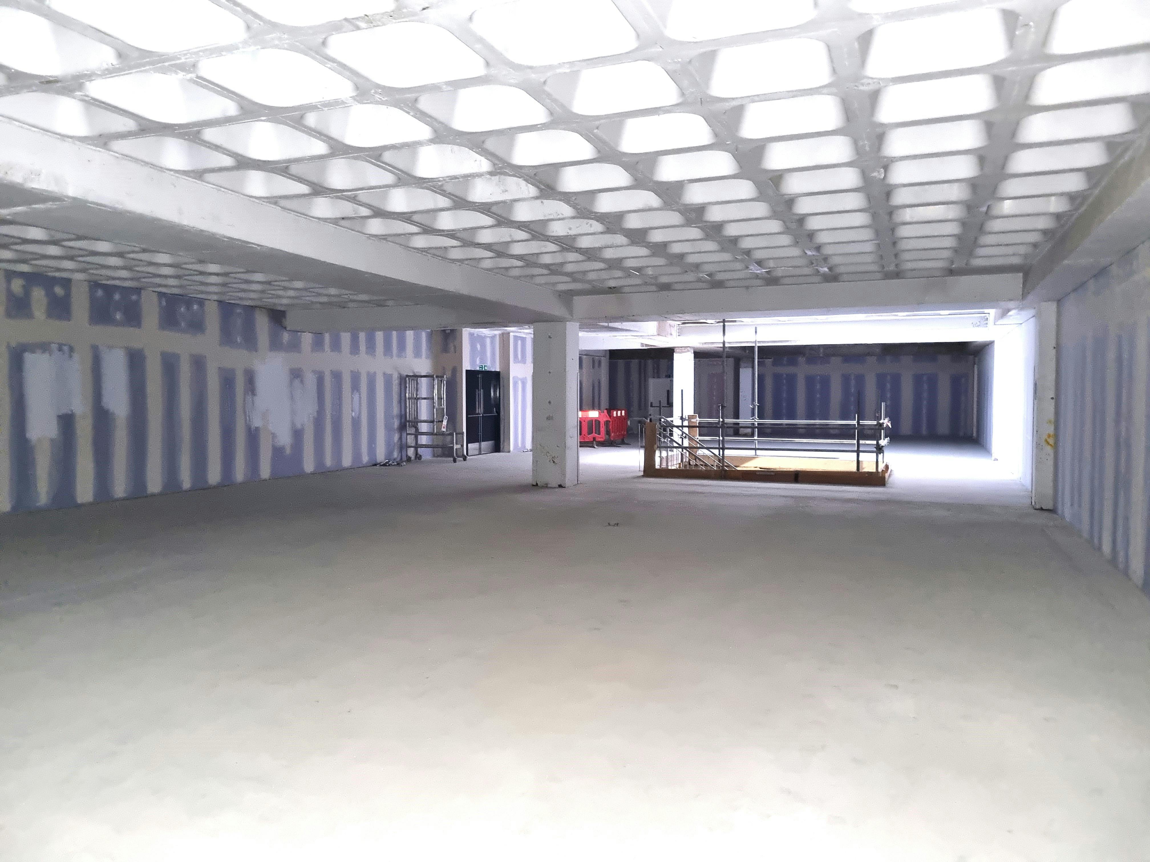 10C Swan Walk, Horsham, Office / Retail To Let - FF 04.jpg