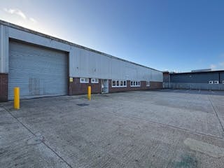 Unit D1 Grafton Way, West Ham Industrial Estate, Basingstoke, Industrial To Let - D1GPicture13 - 19 12 2025.jpg