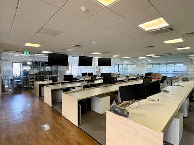 Unit 1-2, Prescott Road, Slough, Office / Industrial / Warehouse To Let - IMG_8015.JPEG
