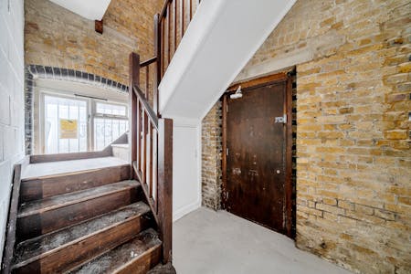 386 & 387 Railway Arches, London, Industrial To Let - 13889078693819bee0888.jpg