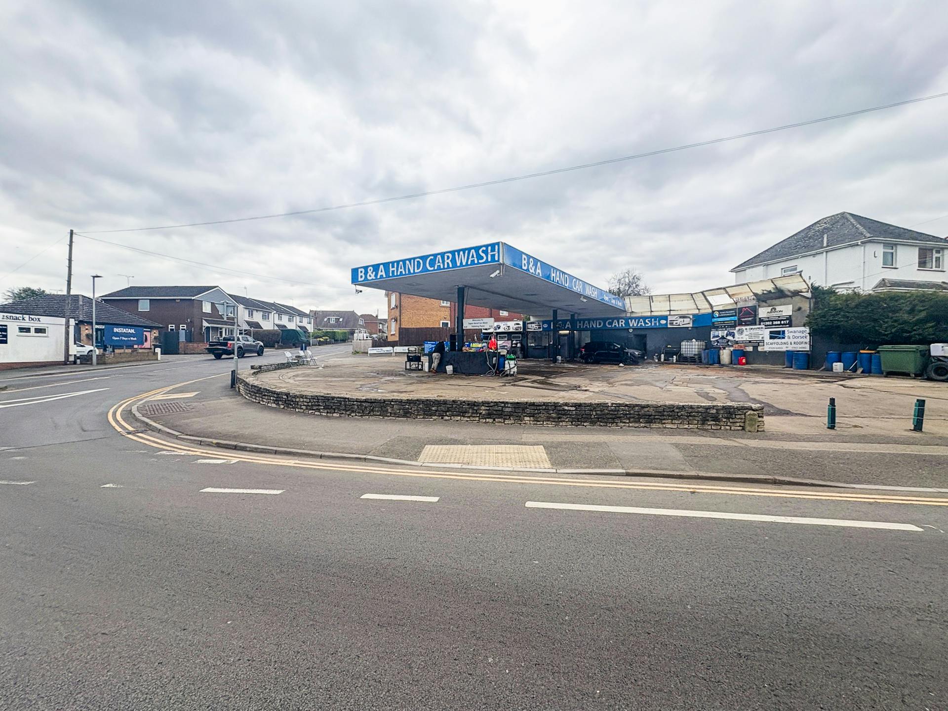 Investment in Poole - photo 2