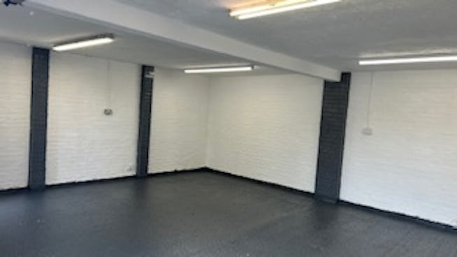 Brook Close, Rochford, Industrial To Let - IMG_1129.jpeg