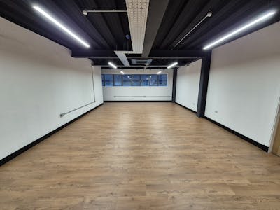 Ambition House, 6 Oldham Road, Manchester, Office To Let - 20251204_115335.jpg