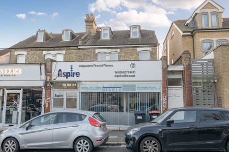 17 Station Road, London, Retail For Sale - 13819811691b48bdd7735.jpg