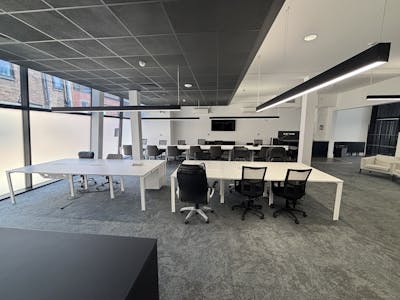 41 Park Square North - 1st Floor, Leeds, Office To Let - IMG_1049.jpeg