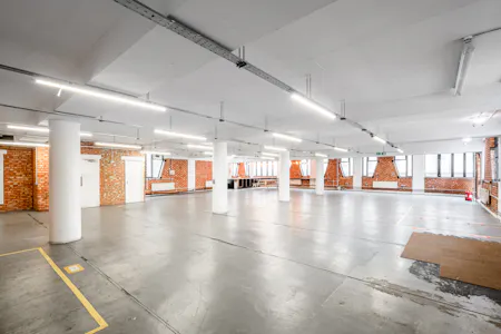 Unit 8 Bayford Street Industrial Centre, London, Industrial / Office To Let - Bayford St Bus' Centre U8 - Low Res 7.jpg