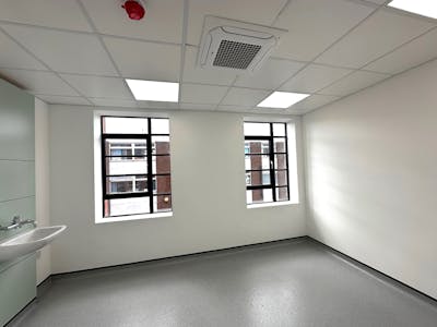 Heaton House, Birmingham, Healthcare / Office To Let - 2.jpg