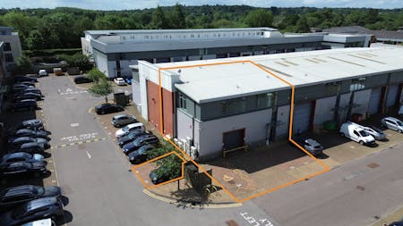 Unit 34 Orbital 25, Watford, Warehouse To Let / For Sale - DJI_0197 outline.png