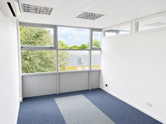 Unit 10 Coldharbour Pinnacles Estate, Harlow, Industrial To Let - First floor office 2