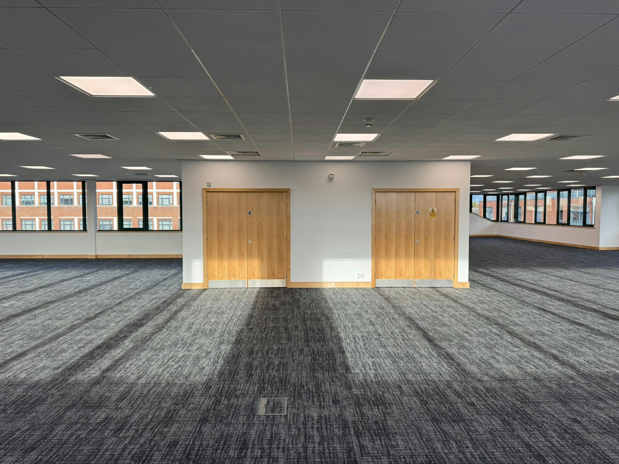 Global House, Chertsey, Offices To Let - IMG_6138.JPEG