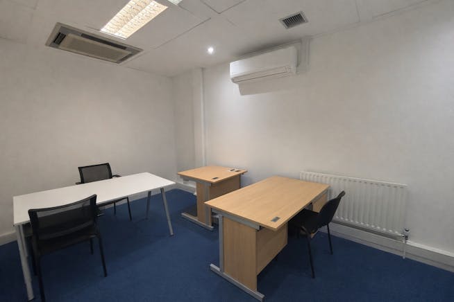 Hurlingham Business Park, Unit 6,, Fulham, Industrial / Office To Let - ChatGPT Image Apr 10, 2026, 12_34_26 PM.png