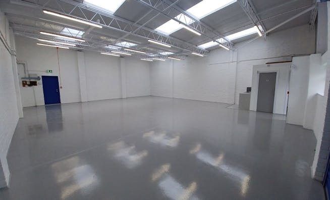 Unit 15 Silverwing Industrial Estate, Horatius Way, Croydon, Industrial To Let - Brochure Photo 3.jpeg