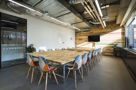 Runway East, Borough Market, 20 St. Thomas Street, London, Office / Serviced Office To Let - Boardroom.jpeg