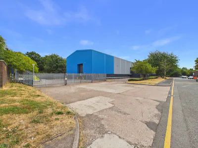 Unit 2 Gibbons Industrial Estate, Dudley Road, Dudley, Industrial / Industrial / Warehouse To Let - CAM04663G0-PR0075-STILL003.jpg