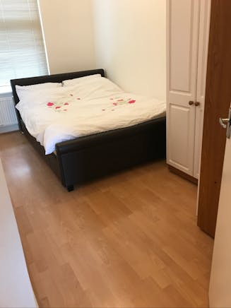 25 High Street, London, Investment / Residential / Retail For Sale - Bedroom.jpeg