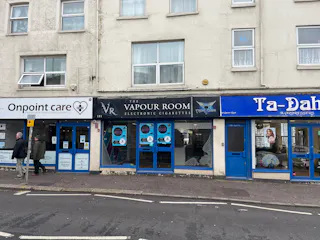 Unit 2, 178-179 Queens Road, Hastings, Retail To Let - IMG_9868.JPG