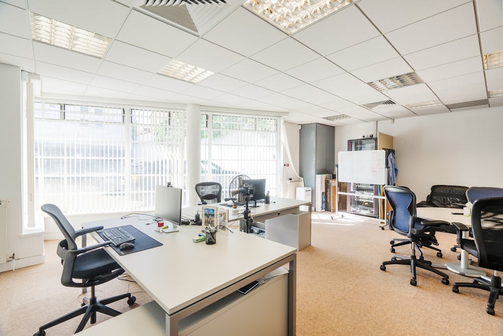 8 Heathgate Place - DSC09332EditEdit.jpg