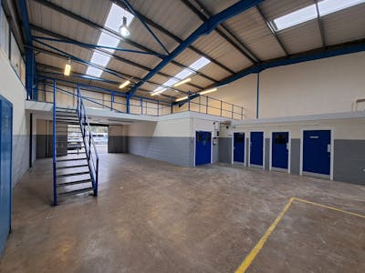 Unit B Dudley Road, Halesowen, Retail / Trade Counter To Let - 1000020950.jpg