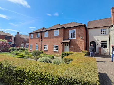 Units 4 & 5 Thames Court, Goring on Thames, Office To Let - 20250507_122621.jpg
