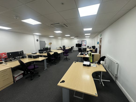 Unit 1, Apollo Industrial Park, Nottingham To Let - IMG_4200.JPEG