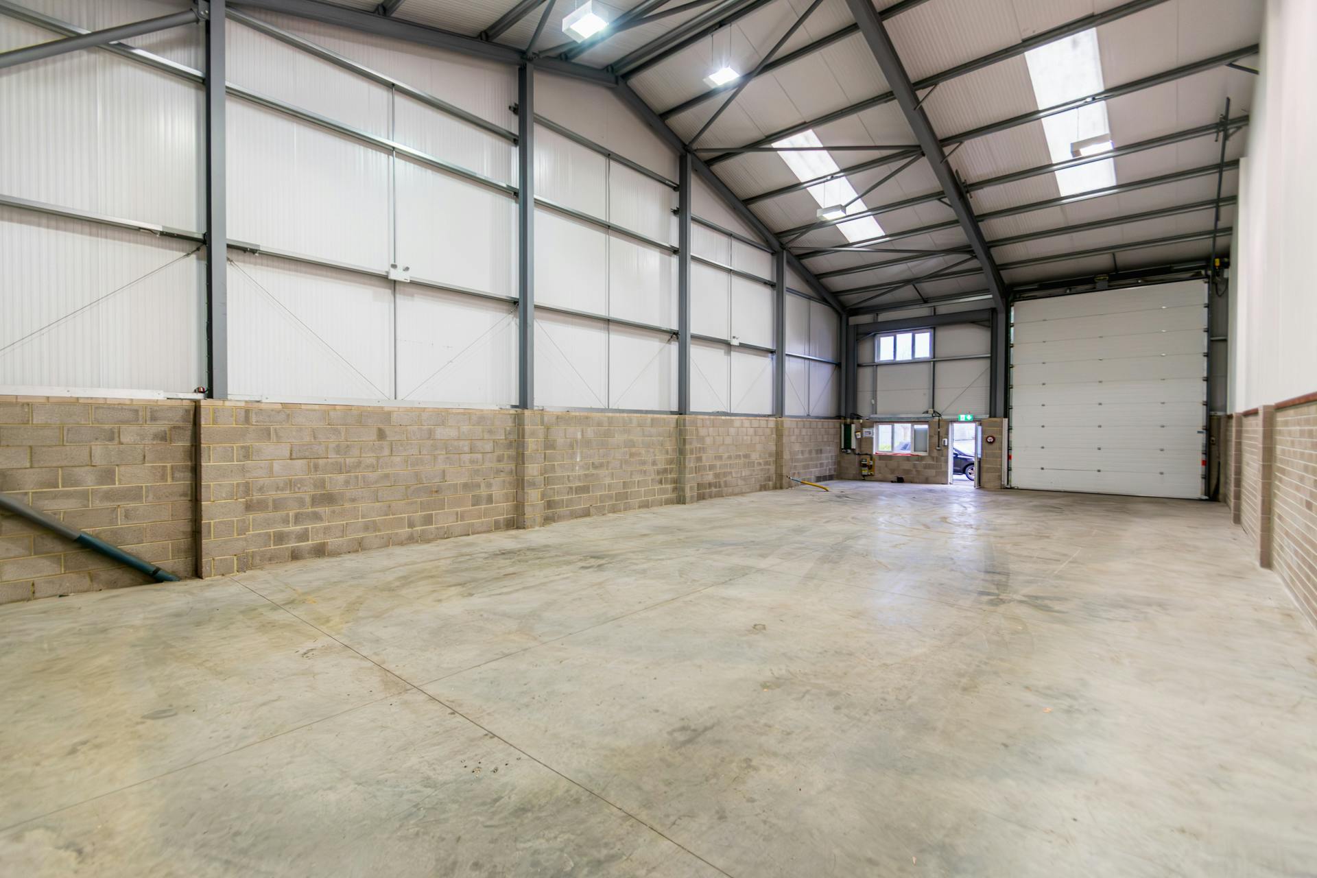 Retail/Shop in Blandford Forum - photo 3