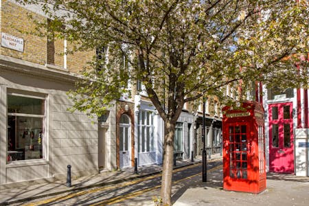 1 Albemarle Way, London, Office To Let - DSC09896.jpg