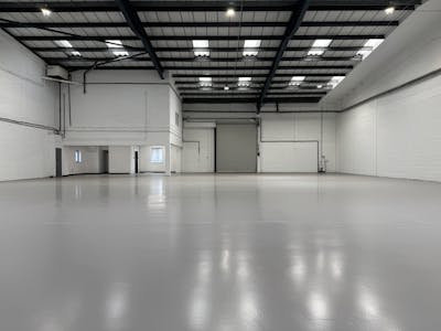 Unit 4 Saxon Way Trading Centre, Saxon Way, West Drayton, Industrial / Warehouse To Let - Warehouse