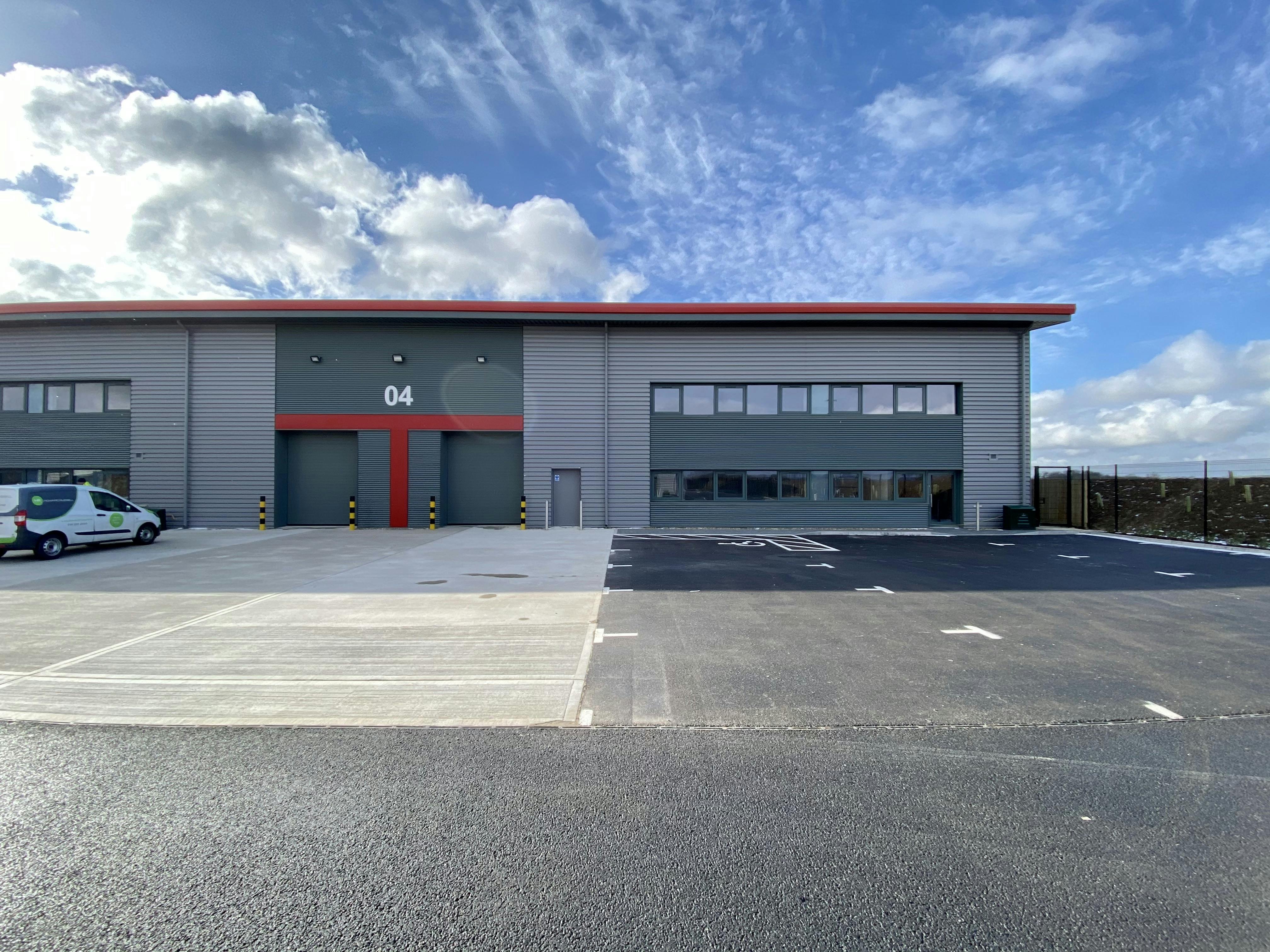 Unit 4, Tavis House Business Centre, Haddenham, Industrial To Let - UNIT 4.JPG