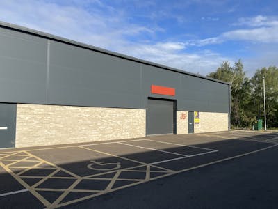 J4 - J6 Parkes Way, Leafbridge, Lincoln, Light Industrial To Let - IMG_5243.jpg