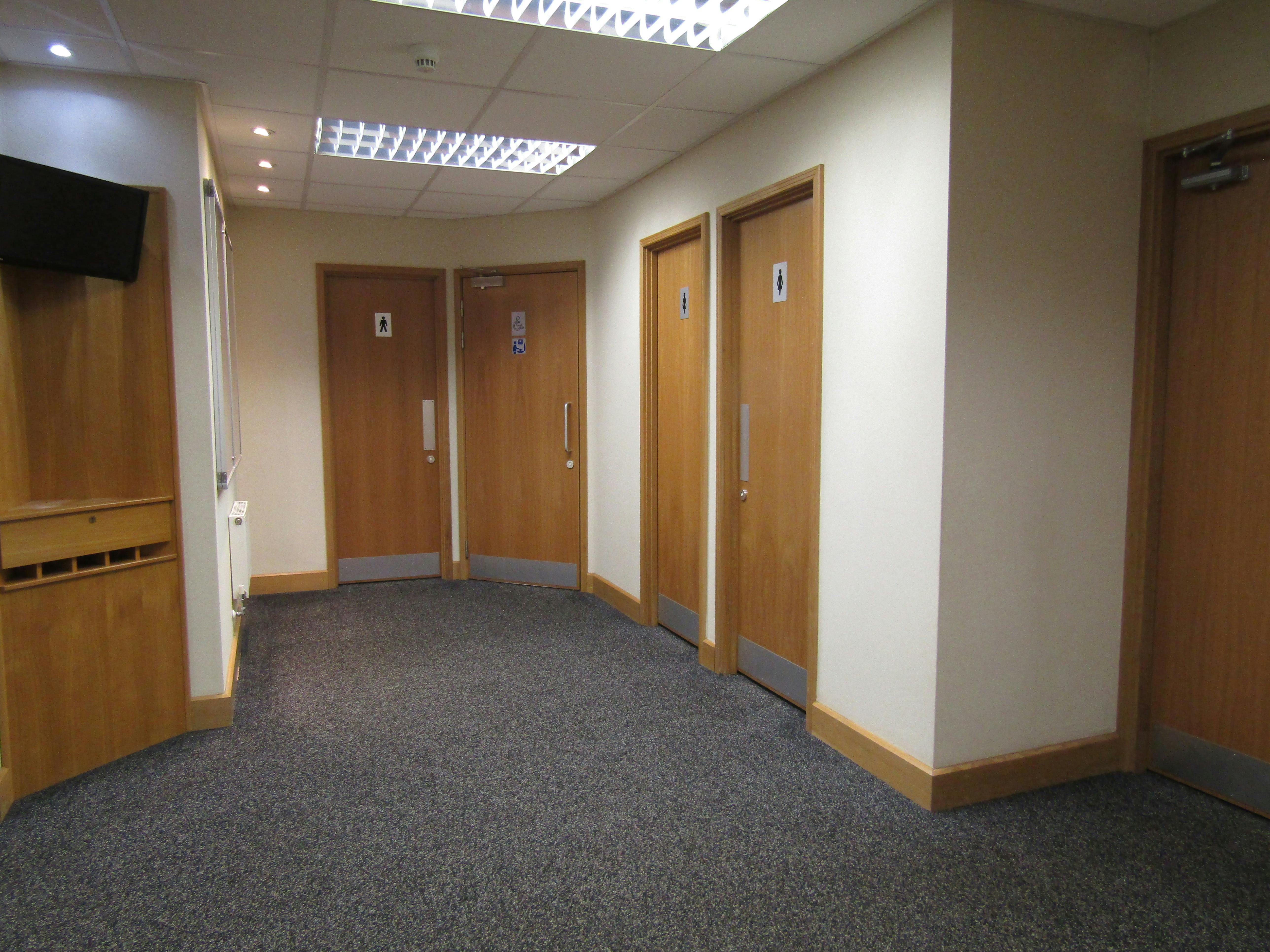 Gloucester Hall, Bagshot, Other For Sale - IMG_0526.JPG