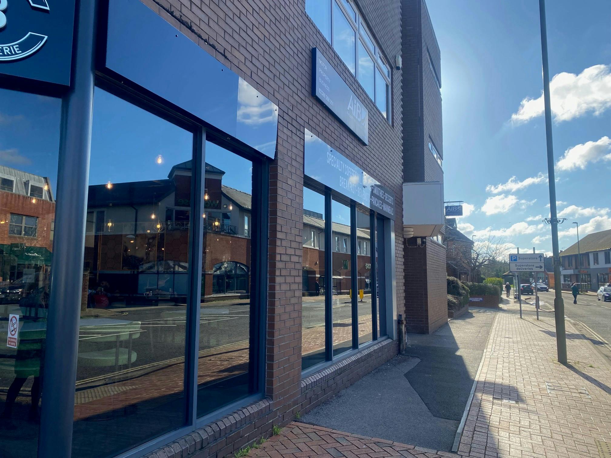 Office in Eastleigh - photo 4