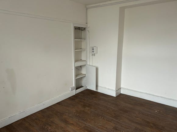 55 High Street, Swansea, Retail To Let - Int.jpg