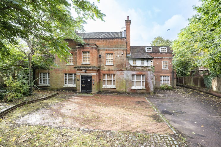 The Old House & Rathbone House, 4 Heath Road, Weybridge, Offices For Sale - IW260924HW001a.jpg