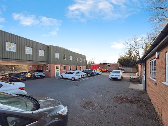 Walls Yard, Rochford, Office To Let - 4aa432de-WhatsApp 20Image 202026-01-05 20at 2014.25.57.jpeg