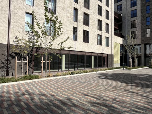 Millbrook Studios, Harlow, Other / Other / Retail To Let - IMG_0243.jpg