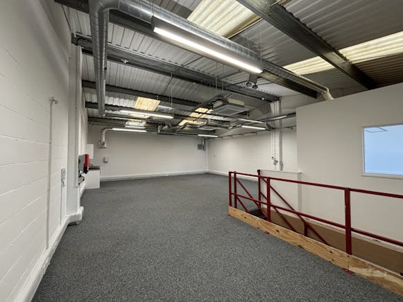 Unit 9, Mildenhall, Industrial / Office / Other / Retail / Industrial To Let - IMG_1287 Large.JPG