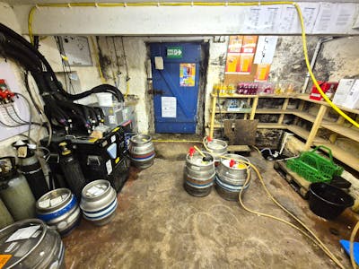 The Hunters Inn, 105 Marple Road, Glossop, Leisure To Let - 20250801_111404.jpg