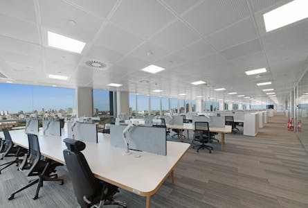 5 Canada Square, London, Office To Let - Efficient, agile workspace