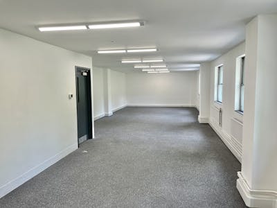 Unit 4 Airlinks Industrial Estate, Heston, Heathrow, Industrial / Warehouse To Let - 4 Airlinks  Indicative Warehouse.jpg