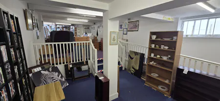 9 High Street, Hailsham, A3 (Restaurants and Cafes) / Leisure / Office / Retail / Retail - In Town / Warehouse To Let - 20260824_132338.jpg