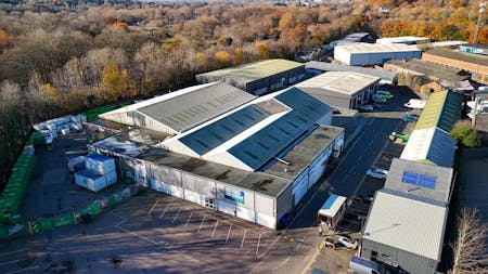 Unit A2 Vale Industrial Estate, Watford, Industrial / Light Industrial / Warehouse To Let - 4.jpg