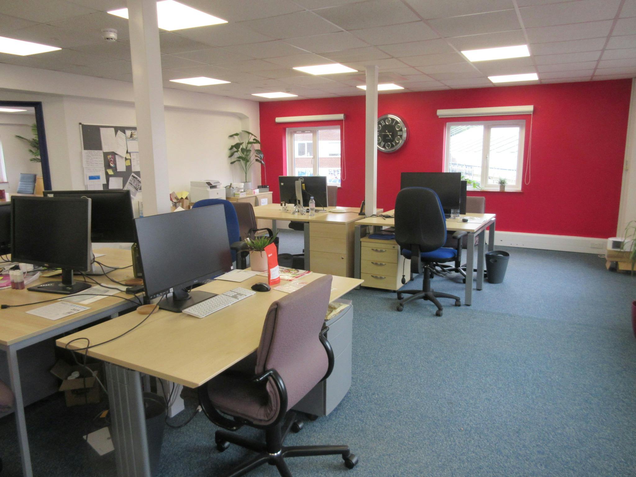 Ground and First Floor Offices, 2 Manor Way, Woking, Offices To Let - IMG_2642.JPG