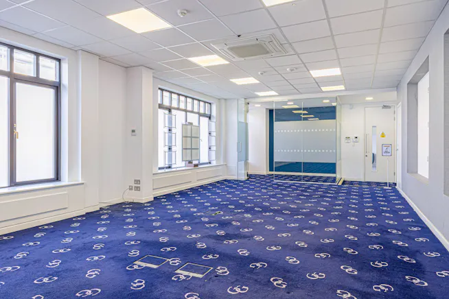 Ground Floor Office, 5 Chalfont Court, Amersham, Offices To Let - 111059_Ground Floor 5 Hill Avenue (12).jpg