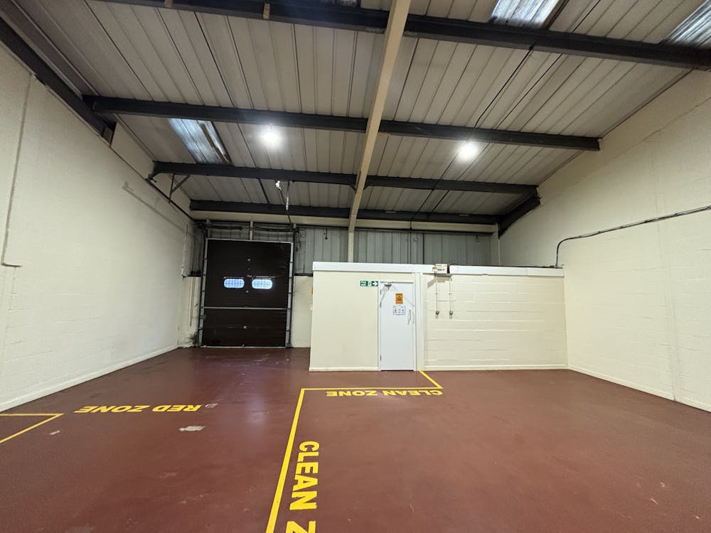 Unit 3, Pontymister Industrial Estate - IMG_5352.jpg