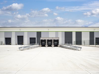 B70, Bedford Commercial Park, Bedford, Industrial/Logistics To Let - UKBedford3040FinalPhotographyJul2242_high.jpg