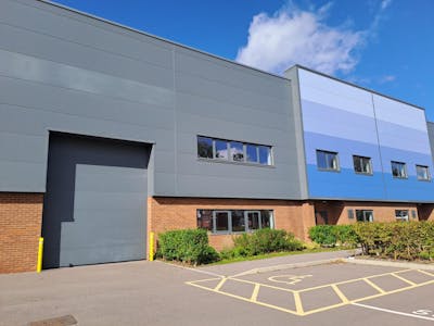 Unit 7, Vulcan Business Park, Crawley, Industrial / Warehouse To Let - unit 7.jpg