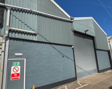 Unit 32B, The Old Brickworks Industrial Estate, Romford, Industrial / Warehouse To Let - Frontage 2.jpg